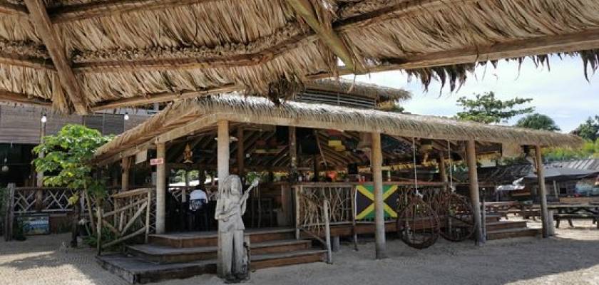 Woodstock Negril | Moon Jamaica